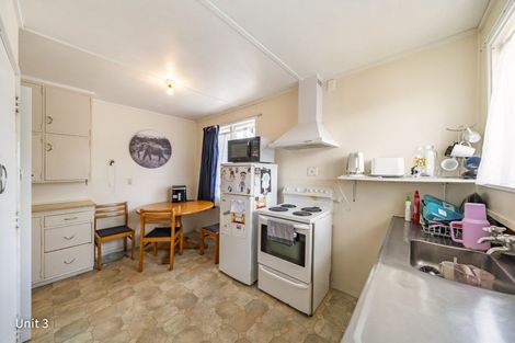 Photo of property in 2 Joseph Grove, Elderslea, Upper Hutt, 5018