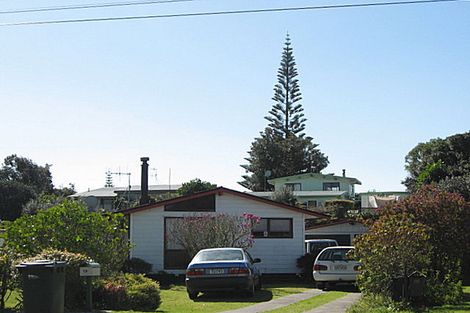 Photo of property in 195 Harbour Road, Ohope, 3121
