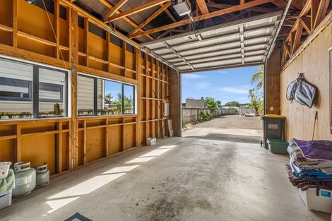 Photo of property in 11 Seascape Avenue, Whitianga, 3510