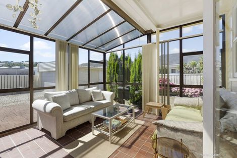 Photo of property in 77a Rotherham Terrace, Miramar, Wellington, 6022