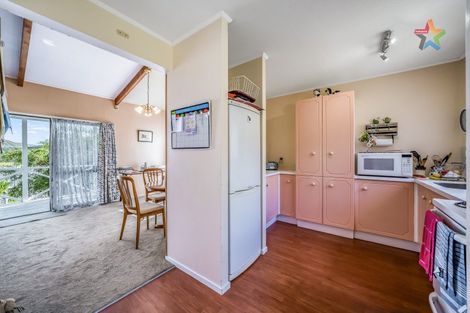 Photo of property in 11 Robson Street, Stokes Valley, Lower Hutt, 5019