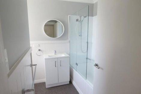 Photo of property in 16 Gaine Street, New Plymouth, 4310