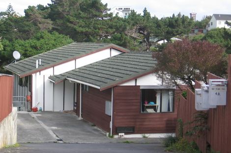 Photo of property in 4a Mcmahon Way, Paparangi, Wellington, 6037