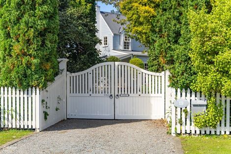 Photo of property in 19 Kempton Street, Greytown, 5712