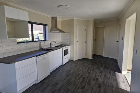 Photo of property in 7 Argyle Place, Highlands Park, New Plymouth, 4312