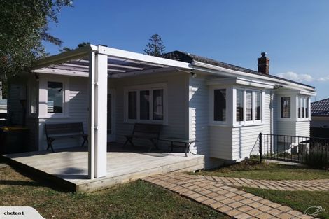 Photo of property in 36 Esmonde Road, Takapuna, Auckland, 0622