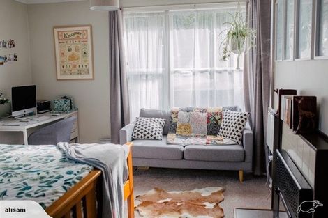 Photo of property in 15 Tasman Street, Havelock North, 4130