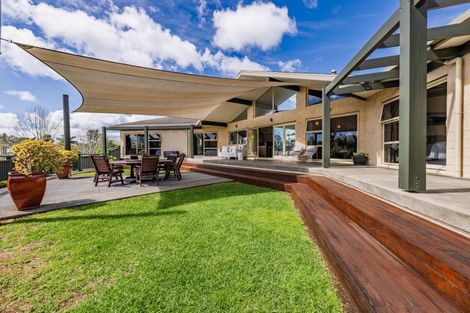 Photo of property in 17 Riddell Road, Kerikeri, 0230