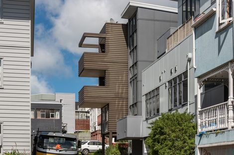 Photo of property in 8/27 Drummond Street, Mount Cook, Wellington, 6021