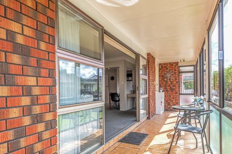 Photo of property in 111 College Street, Awapuni, Palmerston North, 4412