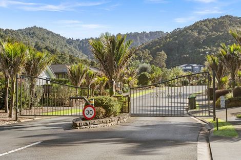 Photo of property in 20 Taiko Street, Horahora, Whangarei, 0110