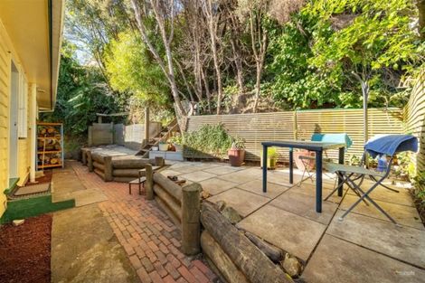 Photo of property in 14 Manor Drive, Stokes Valley, Lower Hutt, 5019