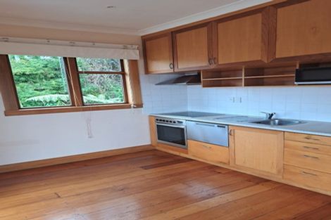 Photo of property in 13 Highbury Crescent, Highbury, Wellington, 6012