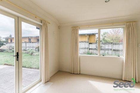 Photo of property in 2 Roderick Place, Rototuna, Hamilton, 3210