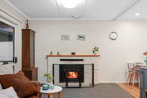 Photo of property in 26 Fenruss Street, Fairy Springs, Rotorua, 3015
