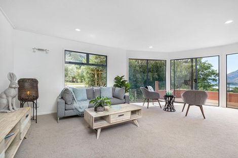 Photo of property in 18a Avalon Crescent, Fernhill, Queenstown, 9300