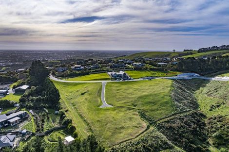 Photo of property in 2 Kahiwi Place, Kennedys Bush, Christchurch, 8025