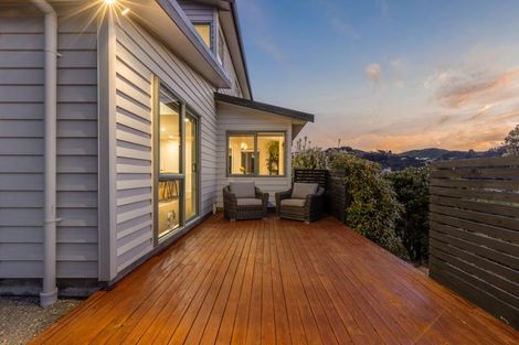 Photo of property in 42f James Cook Drive, Whitby, Porirua, 5024
