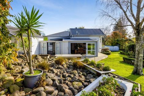 Photo of property in 295 Skinner Road, Bird Road, Stratford, 4393