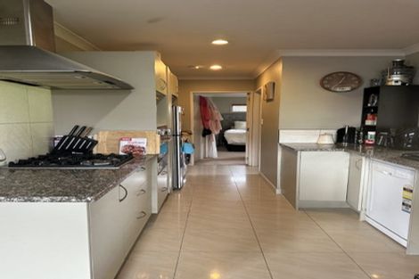 Photo of property in 234 Schnapper Rock Road, Schnapper Rock, Auckland, 0632