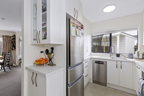 Photo of property in 4/24 Mason Street, Moera, Lower Hutt, 5010