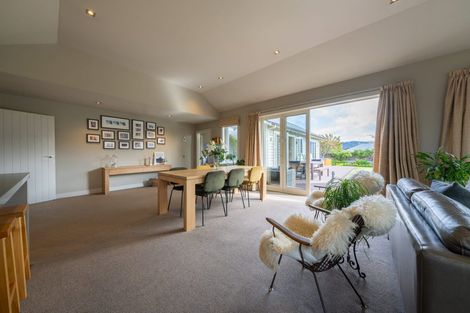 Photo of property in 26 Lawson Burrows Crescent, Te Anau, 9600