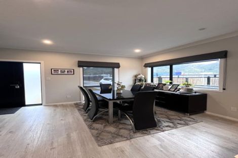 Photo of property in 8 Balmerino Lane, Wallaceville, Upper Hutt, 5018