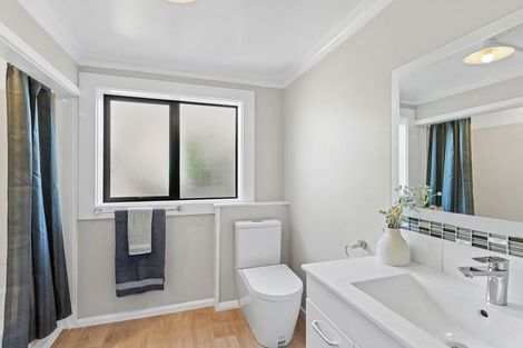 Photo of property in 74 Radley Street, Woolston, Christchurch, 8023