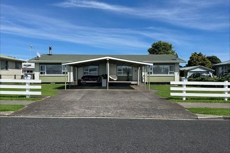 Photo of property in 9 Calgher Avenue, Waitara, 4320