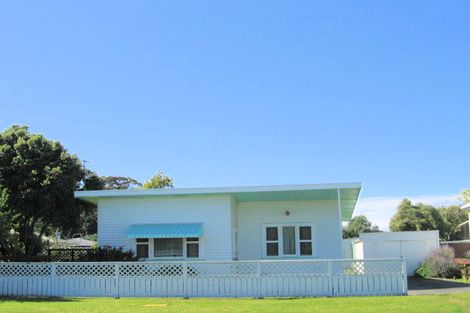 Photo of property in 9 Winter Street, Mangapapa, Gisborne, 4010