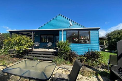 Photo of property in 34 Feary Crescent, Takaka, 7110