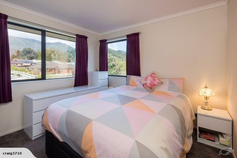 Photo of property in 7 Glentui Place, Waikawa, Picton, 7220