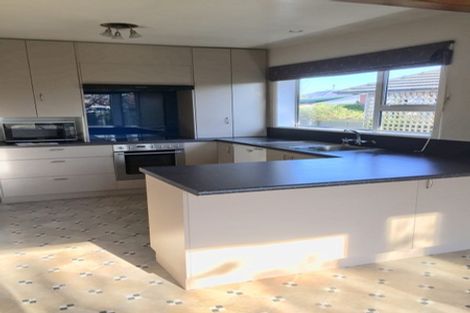 Photo of property in 20 Torquay Place, Bryndwr, Christchurch, 8053