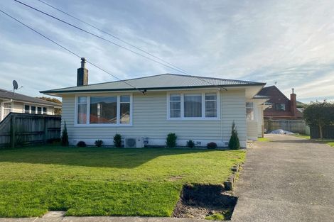 Photo of property in 4 Sullivan Grove, Epuni, Lower Hutt, 5011