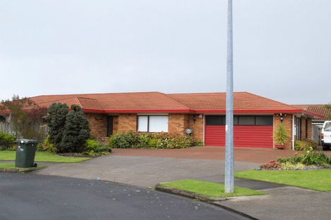 Photo of property in 21 Seneca Court, Golflands, Auckland, 2013