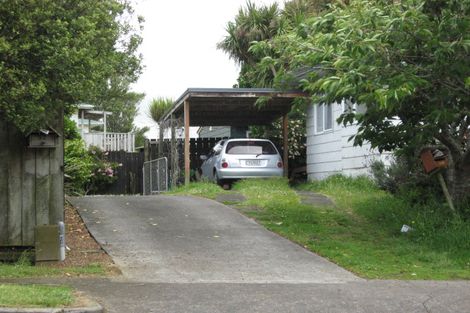 Photo of property in 1/37 Matapouri Road, Mangere Bridge, Auckland, 2022