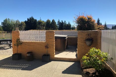 Photo of property in 123 Letts Gully Road, Alexandra, 9393