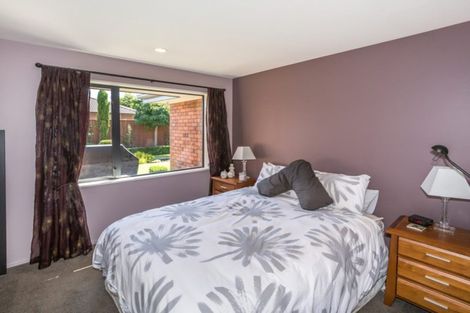 Photo of property in 12 Parkside Crescent, Northwood, Christchurch, 8051