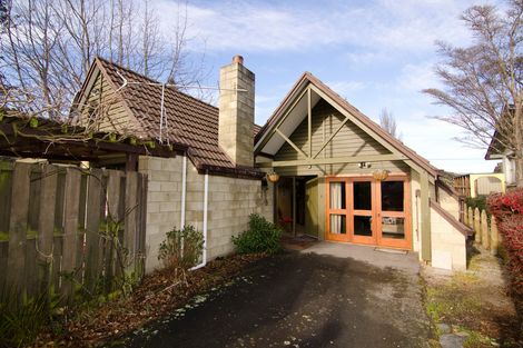 Photo of property in 2 Jedburgh Street, Roxburgh, 9500