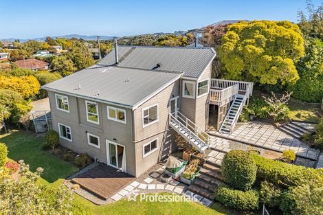 Photo of property in 13 Wilson Grove, Normandale, Lower Hutt, 5010