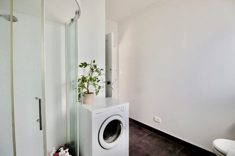 Photo of property in 245a Meola Road, Point Chevalier, Auckland, 1022