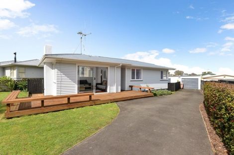 Photo of property in 13 Rosalind Street, Deanwell, Hamilton, 3206