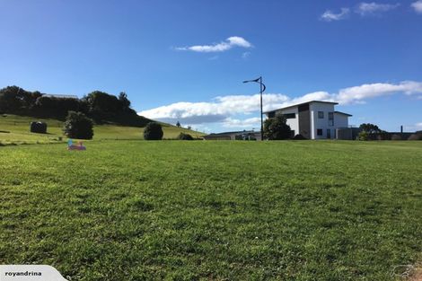 Photo of property in 15 Ross Place, Whiritoa, Whangamata, 3691