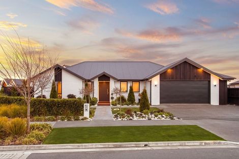 Photo of property in 31 Edward Law Boulevard, Prebbleton, 7604