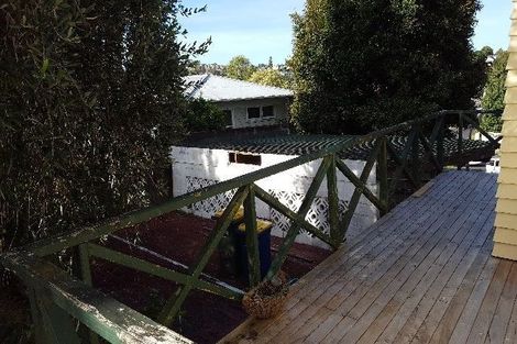 Photo of property in 15 Tyne Road, Forrest Hill, Auckland, 0620