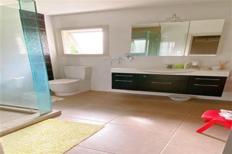 Photo of property in 58 Maxwelton Drive, Mairangi Bay, Auckland, 0630