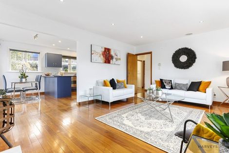 Photo of property in 534 West Coast Road, Oratia, Auckland, 0604