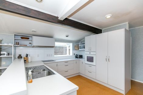 Photo of property in 146 Old Farm Road, Hamilton East, Hamilton, 3216