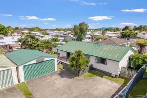 Photo of property in 27e Breckons Avenue, Nawton, Hamilton, 3200