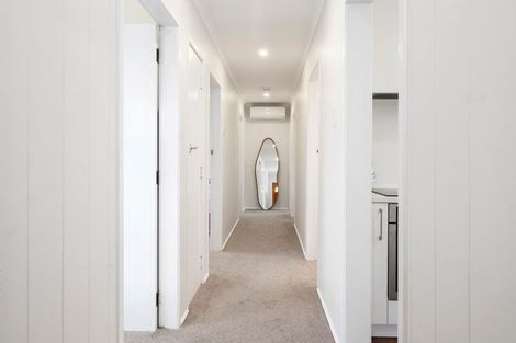 Photo of property in 35 Martin Street, Utuhina, Rotorua, 3015